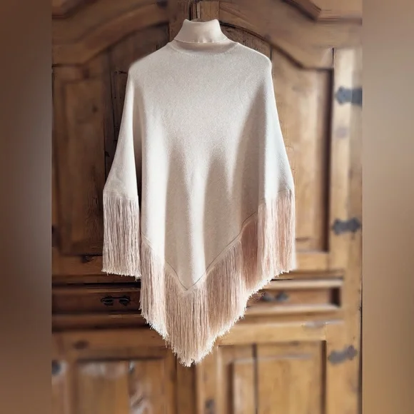 Free People Fringy Poncho S NWT Tan CreamLuxe Boho Winter Layer
